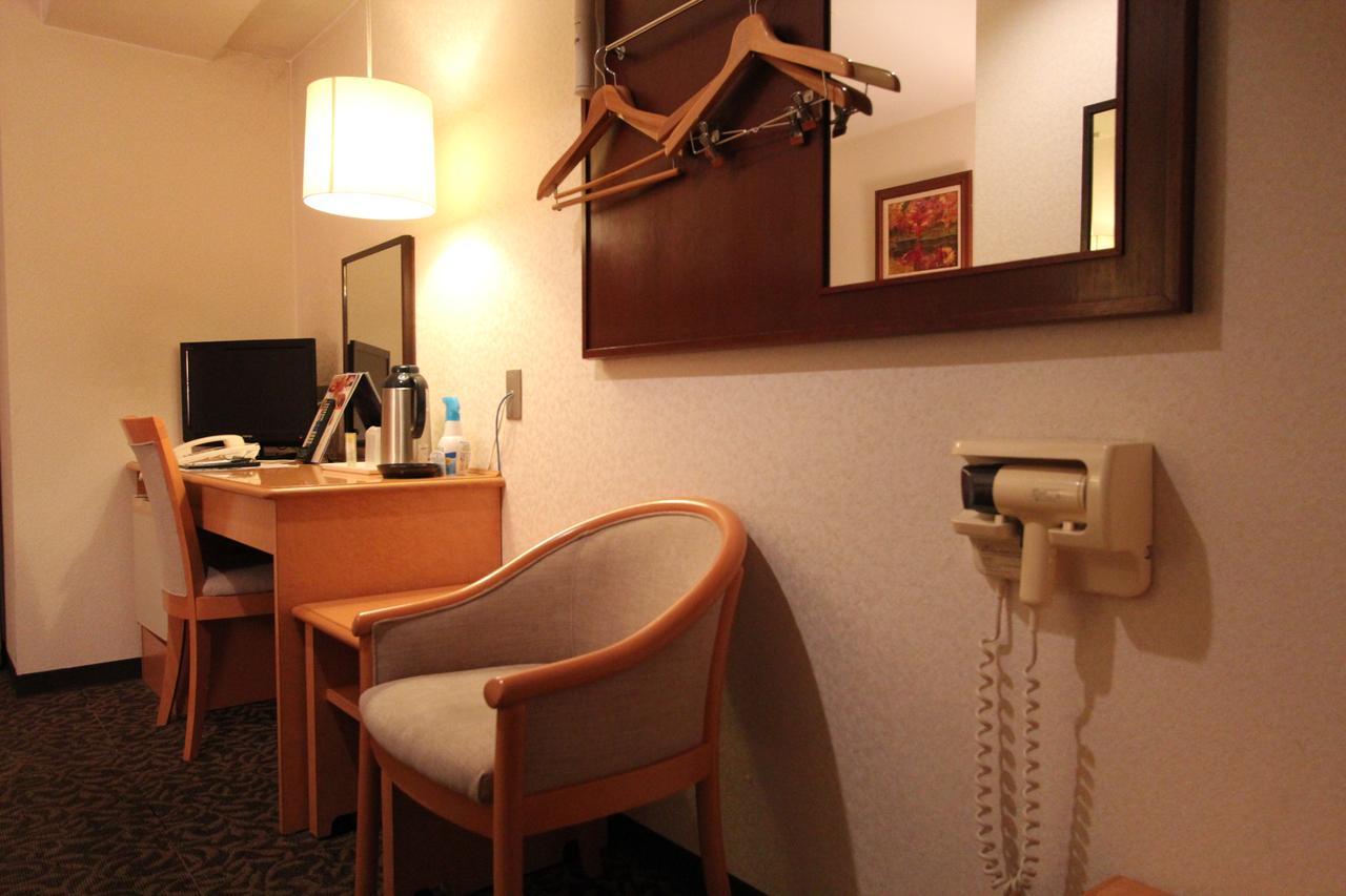 Hotel New Gaea Oitaekimae Eksteriør billede